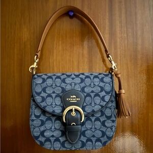 Coach 100% Authentic!!!! NEVER USE!!!!! New handbag!!!